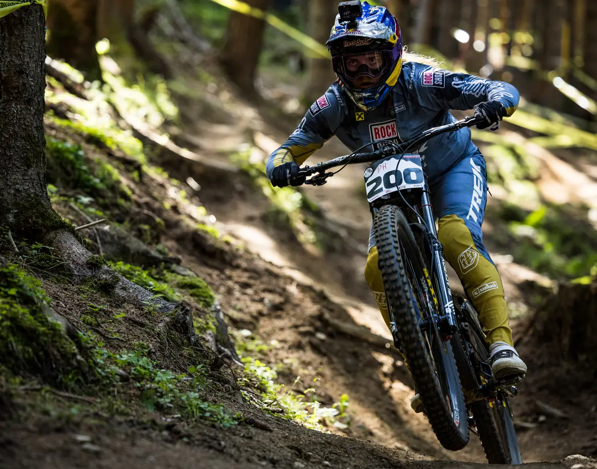 A Guide To Elbow Pads For Bike Riding