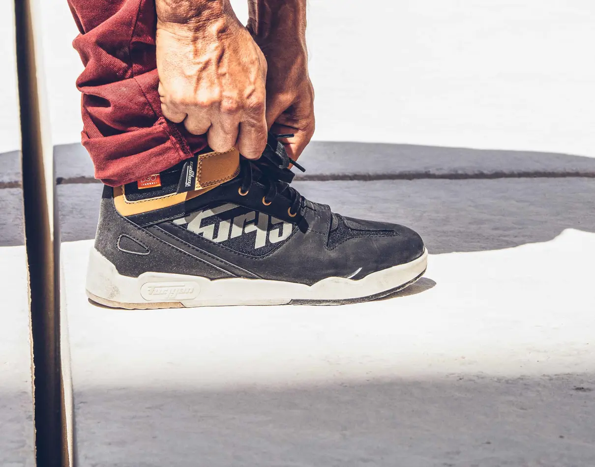 What Shoes To Wear While Riding A Motorcycle