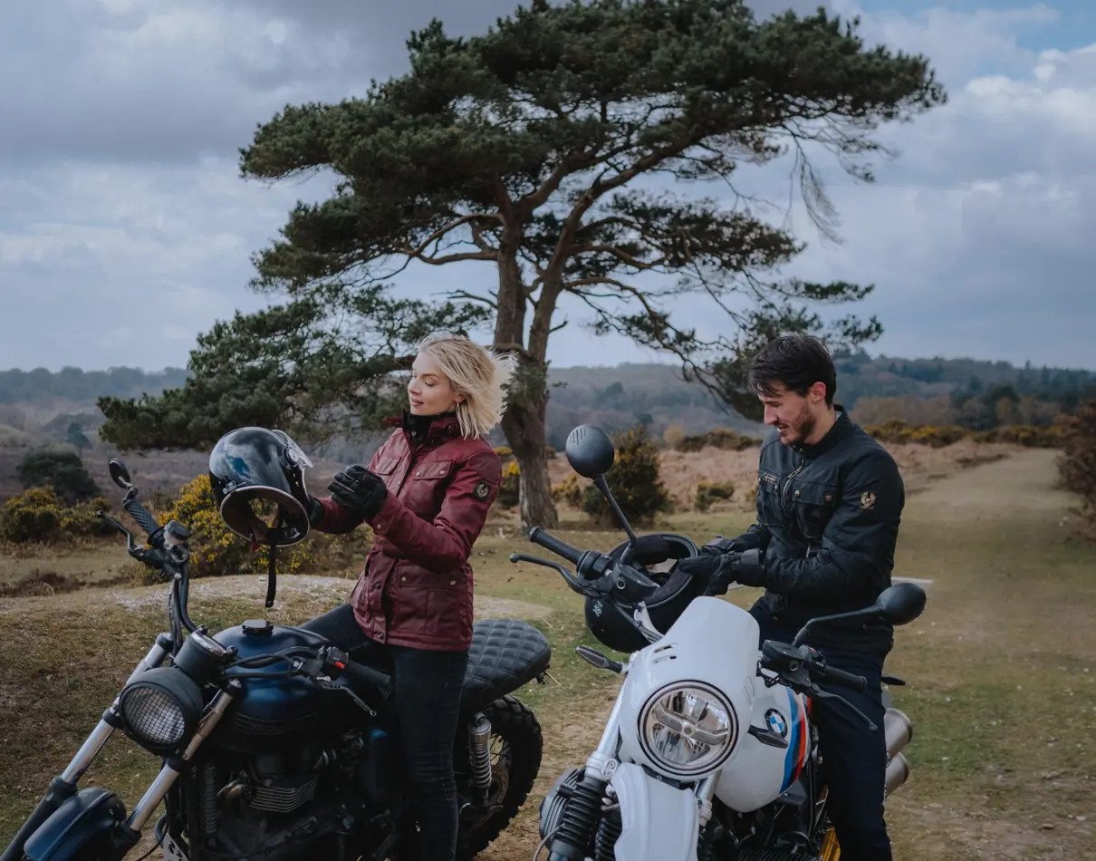 How Tight Should a Motorcycle Jacket Fit?